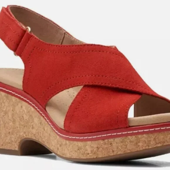 Clarks Collection Women's Shoe Sz 9 W(US Women's) Leather Wedge Red Giselle Cove - Picture 1 of 5